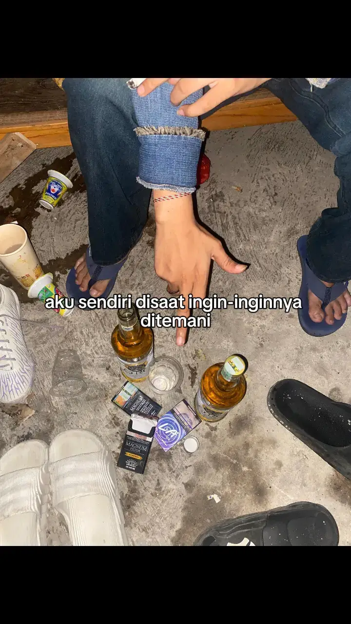 finally, aku sudah melihatmu dengan orang barumu, see you and good bye aku berjanji setelah 2024 ini selesai, aku akan menutup semua tentangmu, selamat tinggal manusia favoritku, senang bisa mengenalmu aku dan kamu sudah selesai, terimakasih atas semua ini, masa kita uda habis di sini, siap ga siap aku harus bisa terima semuanya, kedepannya ga akan ada lagi notif yg nanyain gimana hari