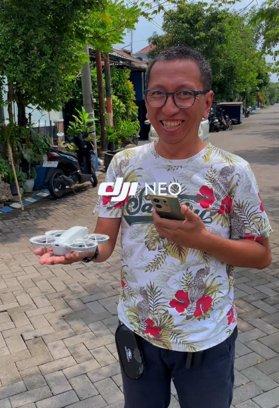 Tes & training DJI Neo bersama Om Chandra dari Surabaya #djineo #djineoindonesia #tokodronesidoarjo #tokodronesurabaya #jatimtoys #tokodrone #djindonesia 