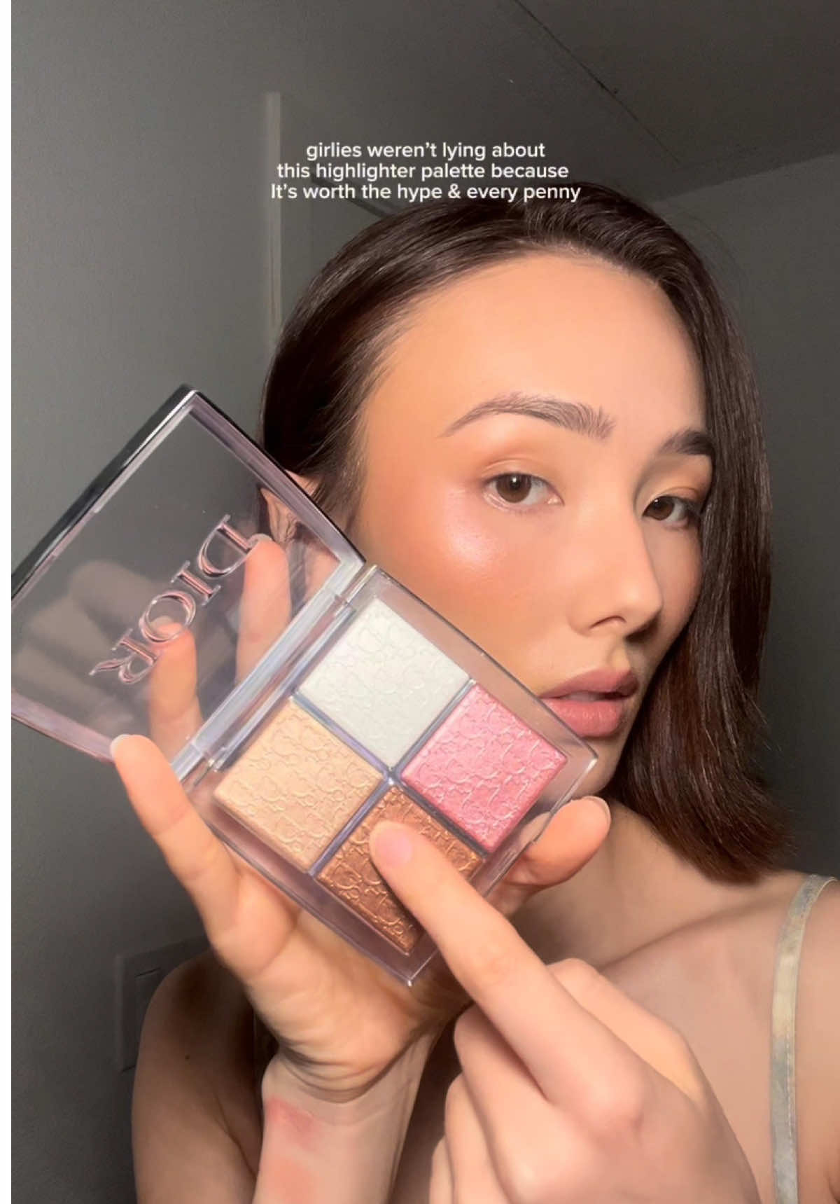 This highlighter palette is worth the hype and every penny ✨ #makeupreel #highlighterpalette #makeuppalette #highlighters #viralmakeup #diorbeauty  makeup reel | highlighter palette | makeup palette | highlighter | viral makeup | dior beauty |