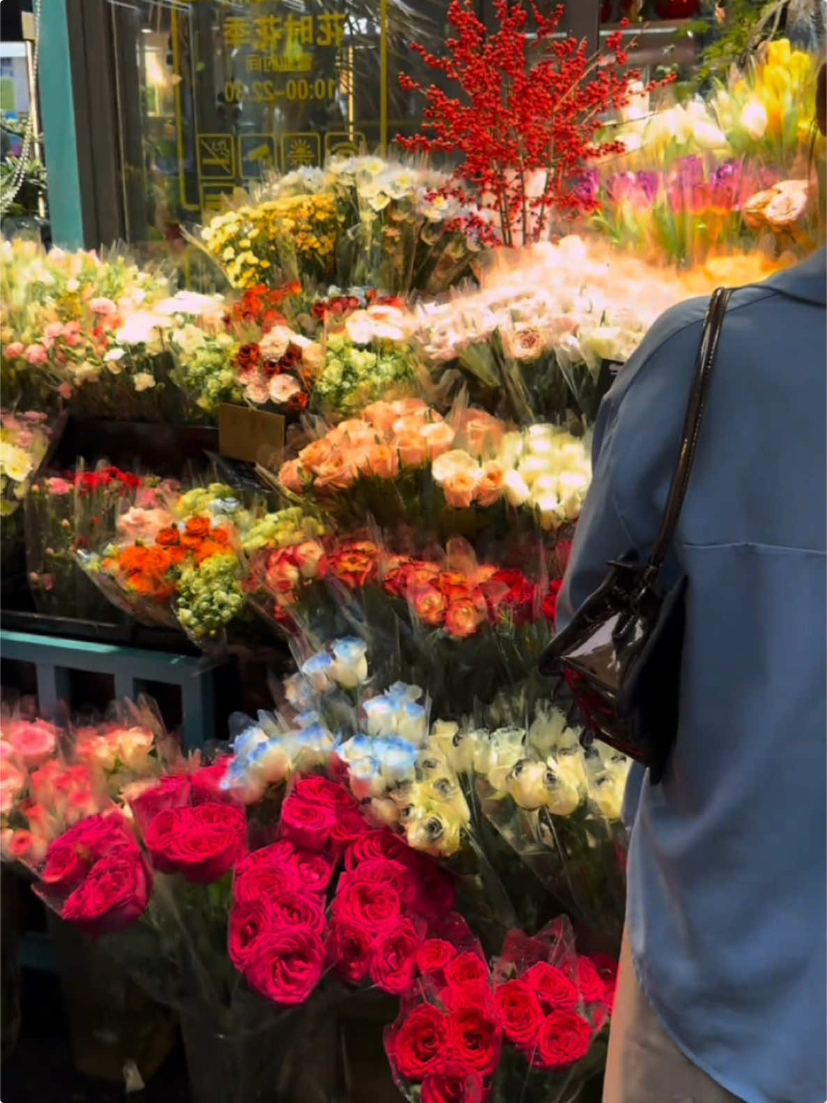Chỉ khi em cũng muốn gặp anh, cuộc gặp gỡ của chúng ta mới có ý nghĩa. #fypシ #yeuhoa #flowers #trendflower #hoaxinh #hwadestudio 