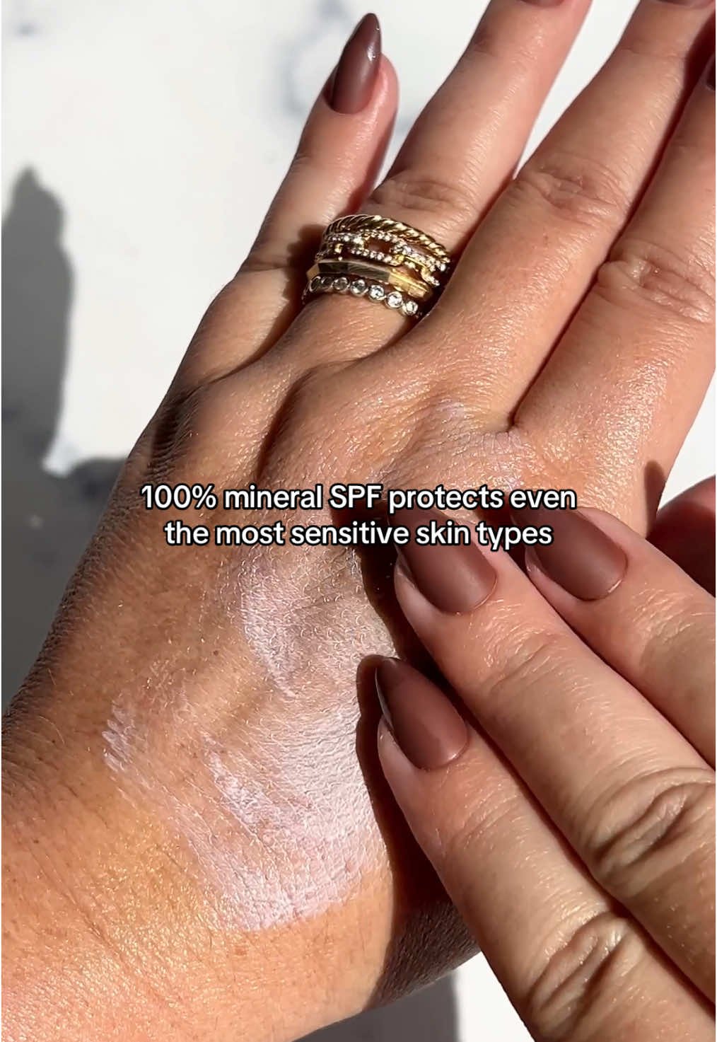 SPF lovers with sensitive skin, listen up! 👀 #spf #colorescience #spfmakeup 