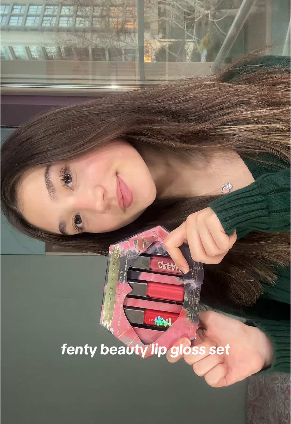 #fyp#kesfet#creatorsearchinsights#fentyset#fentybeauty#fentyglossbomb#fentygloss#lipgloss @Fenty Beauty 