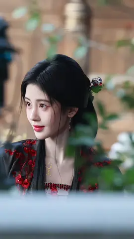 Thượng Quan Chỉ tái sinh lên người Lộ Vu Y🫣👀👀 #nguyetlanyky #lovuy #cuctinhy #jujingyi #鞠婧祎#จูจิงอี้ #🌼_nhung_🌼_❤_kiku_❤ 
