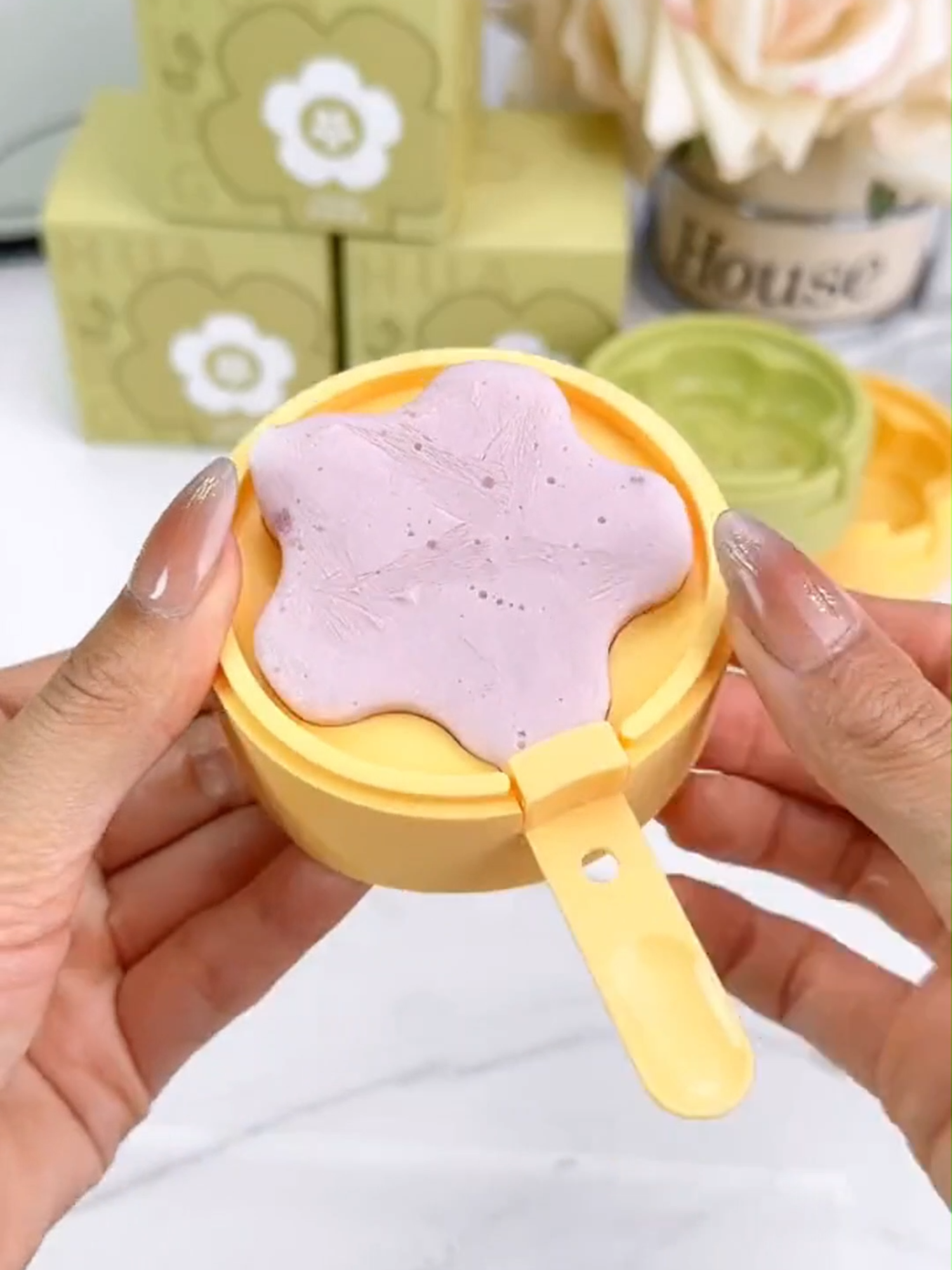 Cherry Blossom Silicone Ice Cream Mold #trending #household #tiktokviral #smart #family #viral #fyb #multifunction #help #Home #fun #helpful #kitchen