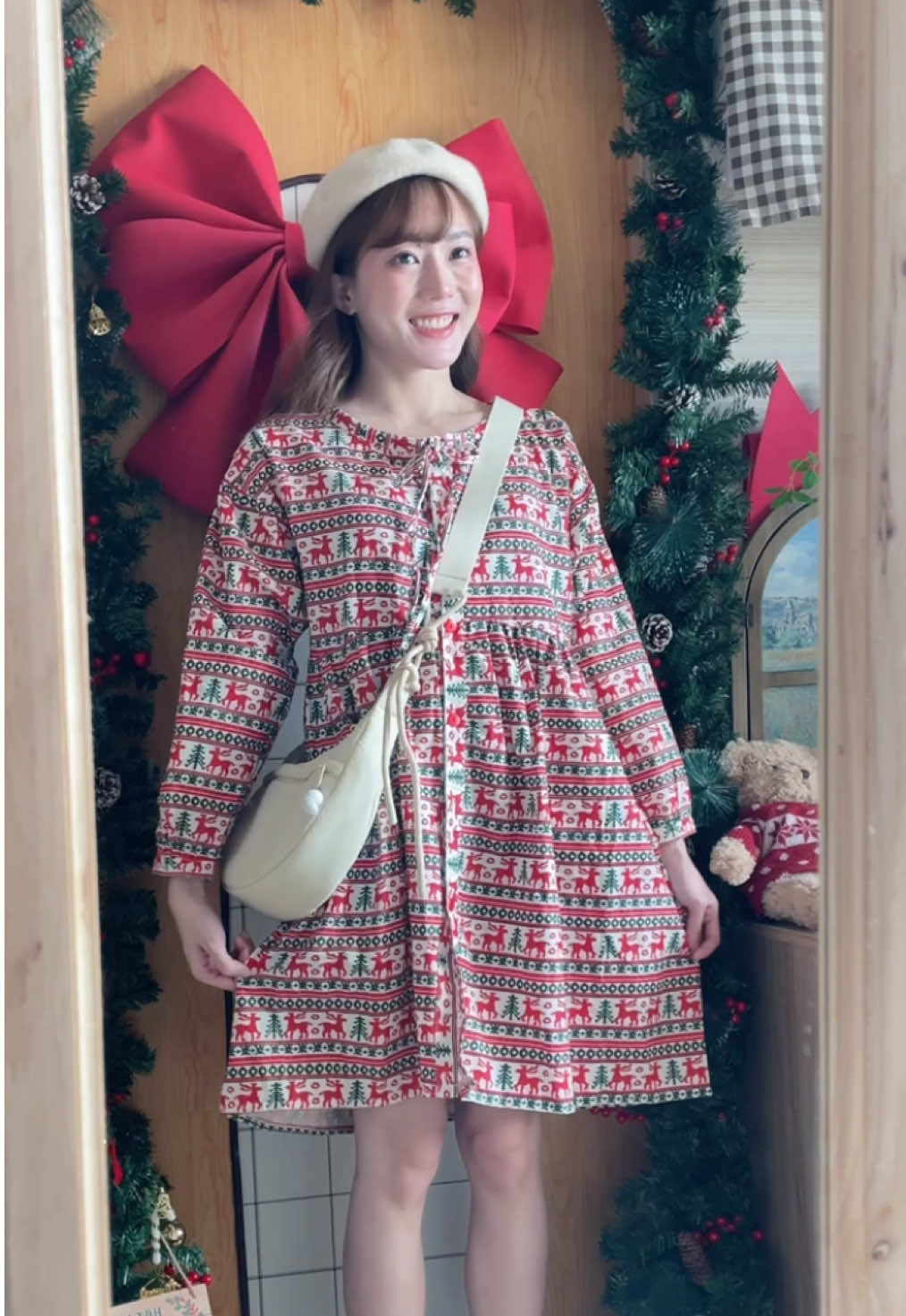 ยิ่งดุยิ่งชอบเลย 😀🎄✨   #ชุดคริสต์มาส #christmas  #คลาสแฟชั่น  #tiktoklooks  #TikTokFashion  #outfit  #fashion  #fashiontiktok  #OOTD 