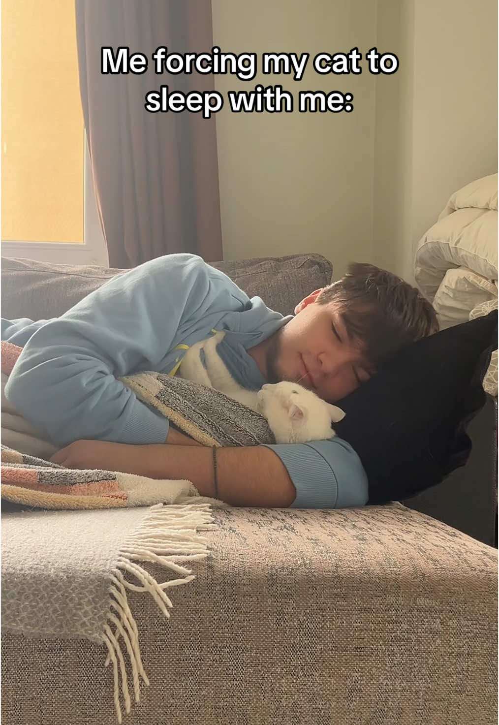 Who else does something like this 😆? #fyp #viralvideo #recommendations #cat #sleep 