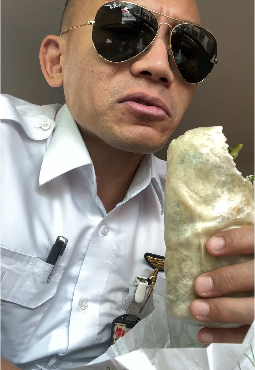 Makan salad wrap dulu