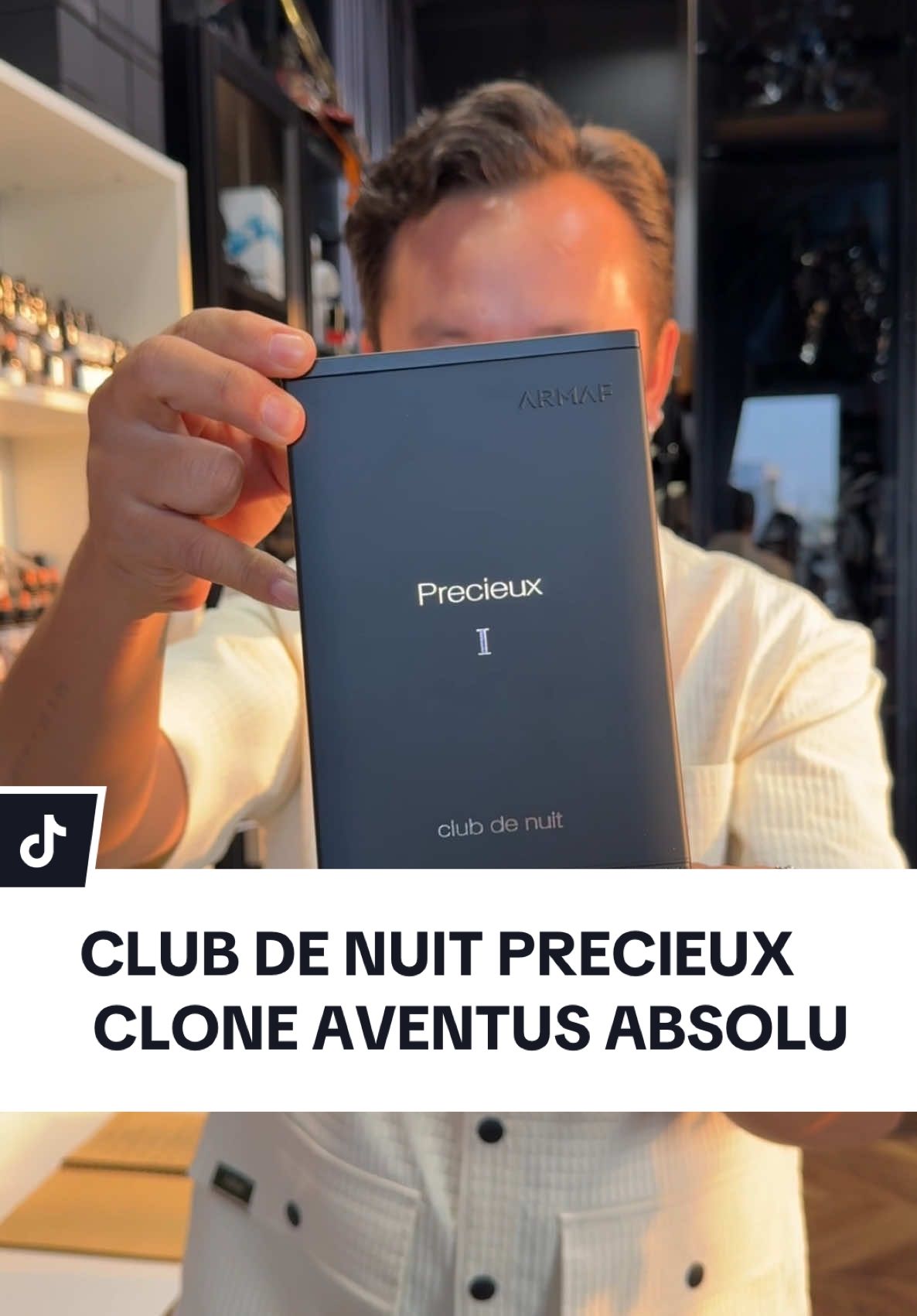 Quá thích chai này nên review hơi dài nha a e. Armaf Club De Nuit Precieux  thể gọi là bản clone của Aventus Absolu, nồng độ Extrait, lưu hương bám toả tốt. Đa dụng, có thể sử dụng hằng ngày lẫn hẹn hò hoặc tiệc dùng. Đặc biệt phần đóng gói quá đỉnh. 1tr4 cho chai full 50ml. #chuca #chucareview #chucareviewkhongbooking #armaf #precieux #clubdenuit  