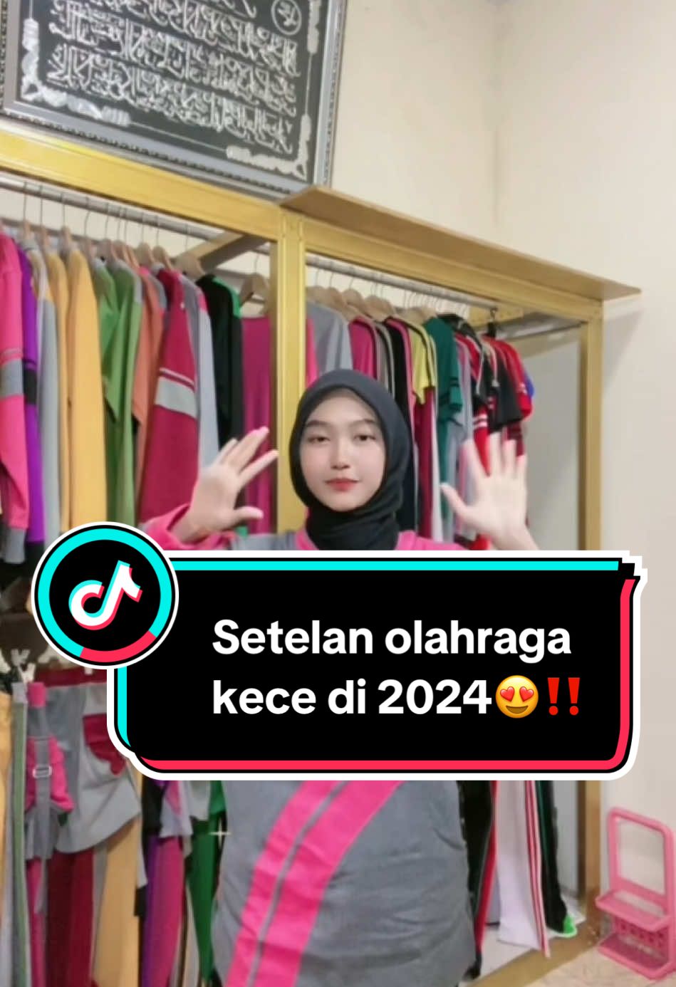 Halo gaisss, selamat soreee, sudah ikut war diskon hari ini belum? Btw yuk ikutin aku seharian ini sama mimin jahraa bikin konten😍‼️ ##promoGuncang1212##WIBGAJIAN##wibgajian##wibgajiansale##outfitolahraga##setelansenammuslimahwanita##setelanolahragazumba##setelanolahragamuslimah##wibgajian##minivlog##zumbafitness##umkm##mkm##bajuolahragawanita##setelanolahragamuslim##bajuolahraga 