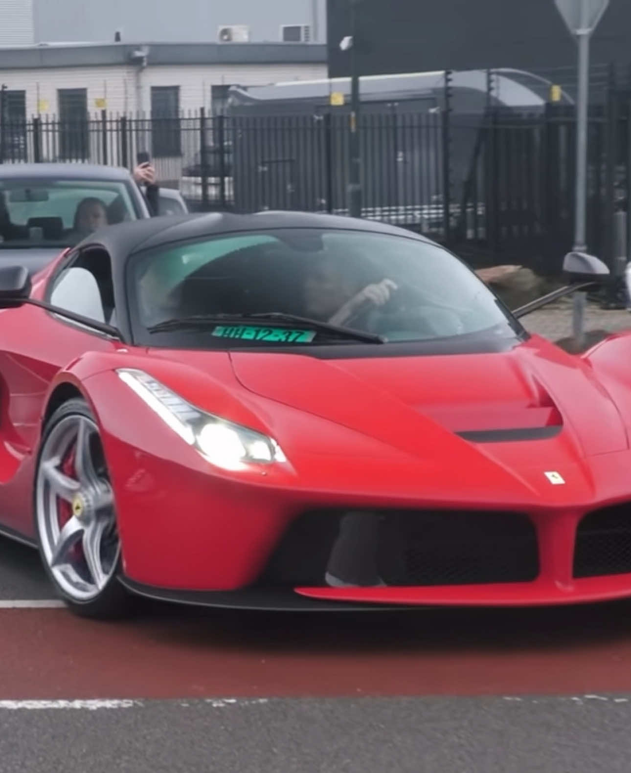 Crazy Sound of Laferrari 😮‍💨 #tttcars #ferrari #laferrari 