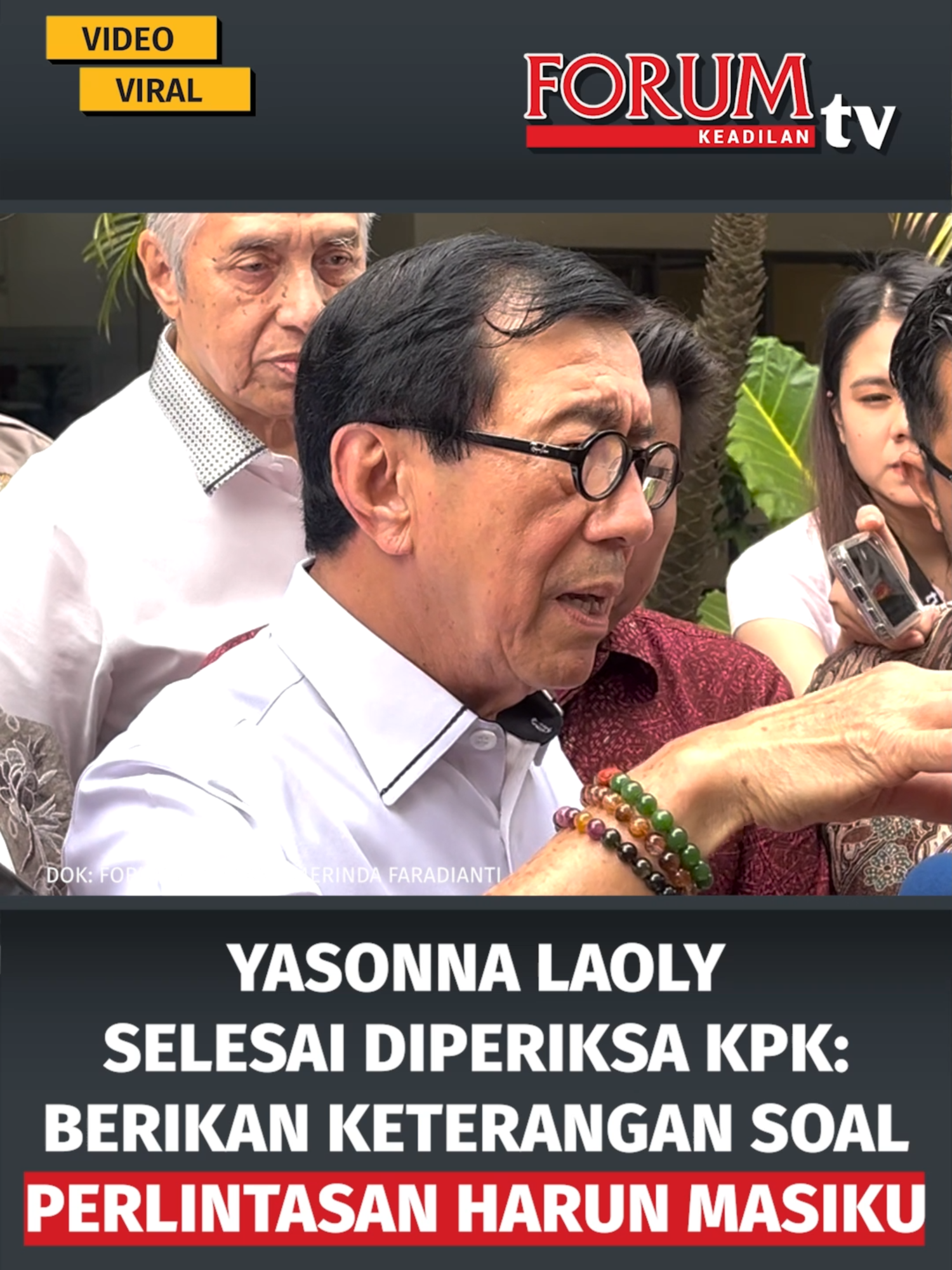 Mantan Menteri Hukum dan Hak Asasi Manusia (Menkumham) Yasonna H Laoly selesai diperiksa Komisi Pemberantasan Korupsi (KPK) dalam penyidikan Harun Masiku. Kepada awak media Yasonna mengatakan, bahwa Penyidik KPK memberinya beberapa pertanyaan ketika ia masih menjadi Ketua DPP PDI Perjuangan dan Menteri Hukum dan HAM. Baca selengkapnya di forumkeadilan.com #yasonnalaoly #kpk #kasuskorupsi #harunmasiku #paw #hukumdanham #pemberantasankorupsi #viral #forumkeadilan #beritahukum #beritaterbaru