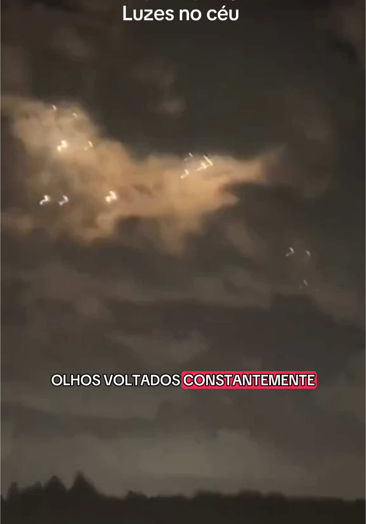 Luzes no céu causa pânico. #news #objetosnaoidentificados 