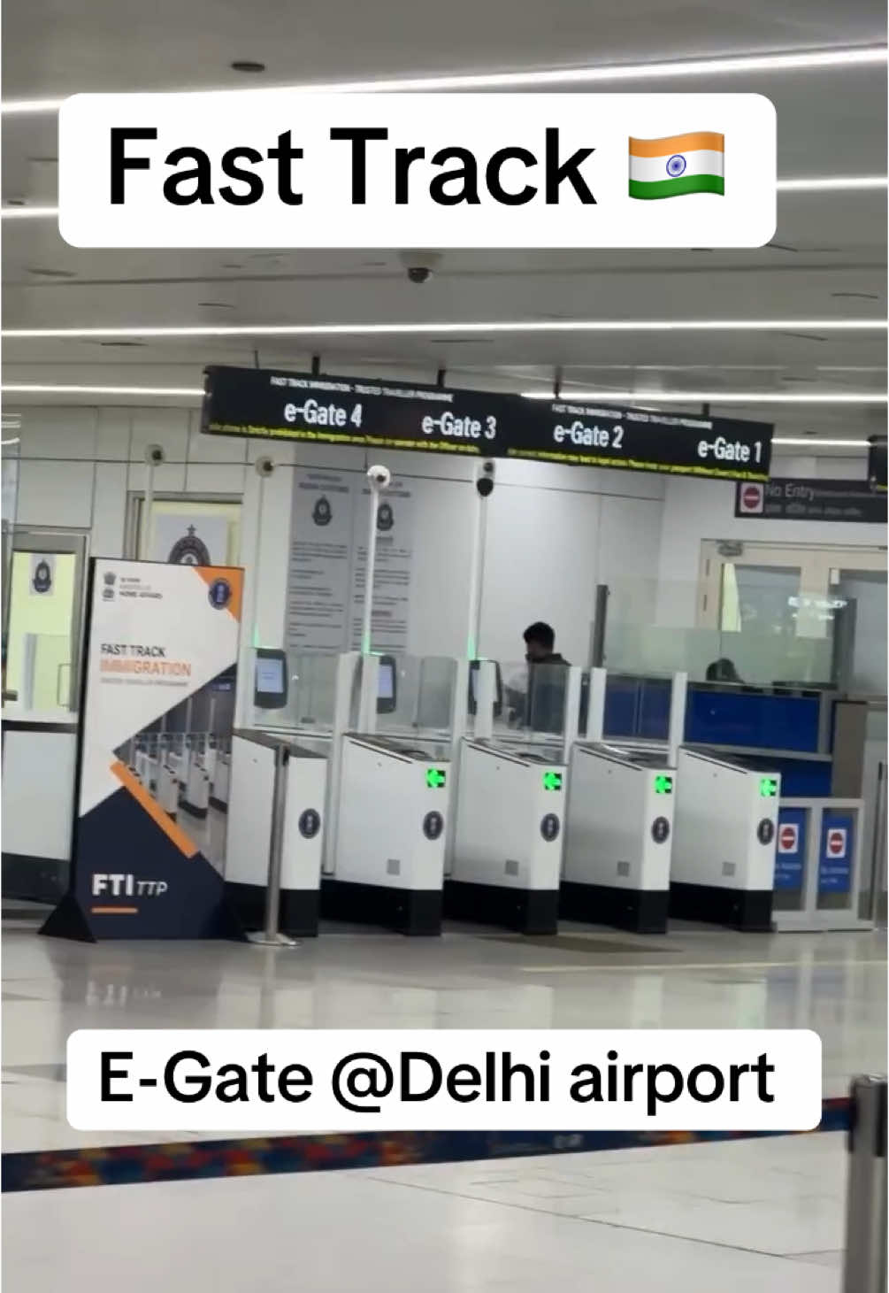 Fast Track e-gate #delhi #airport #international #new #canada #surrey #australia #xyzabc #pinterest #travel #diaries #solo #aroundtheworld 