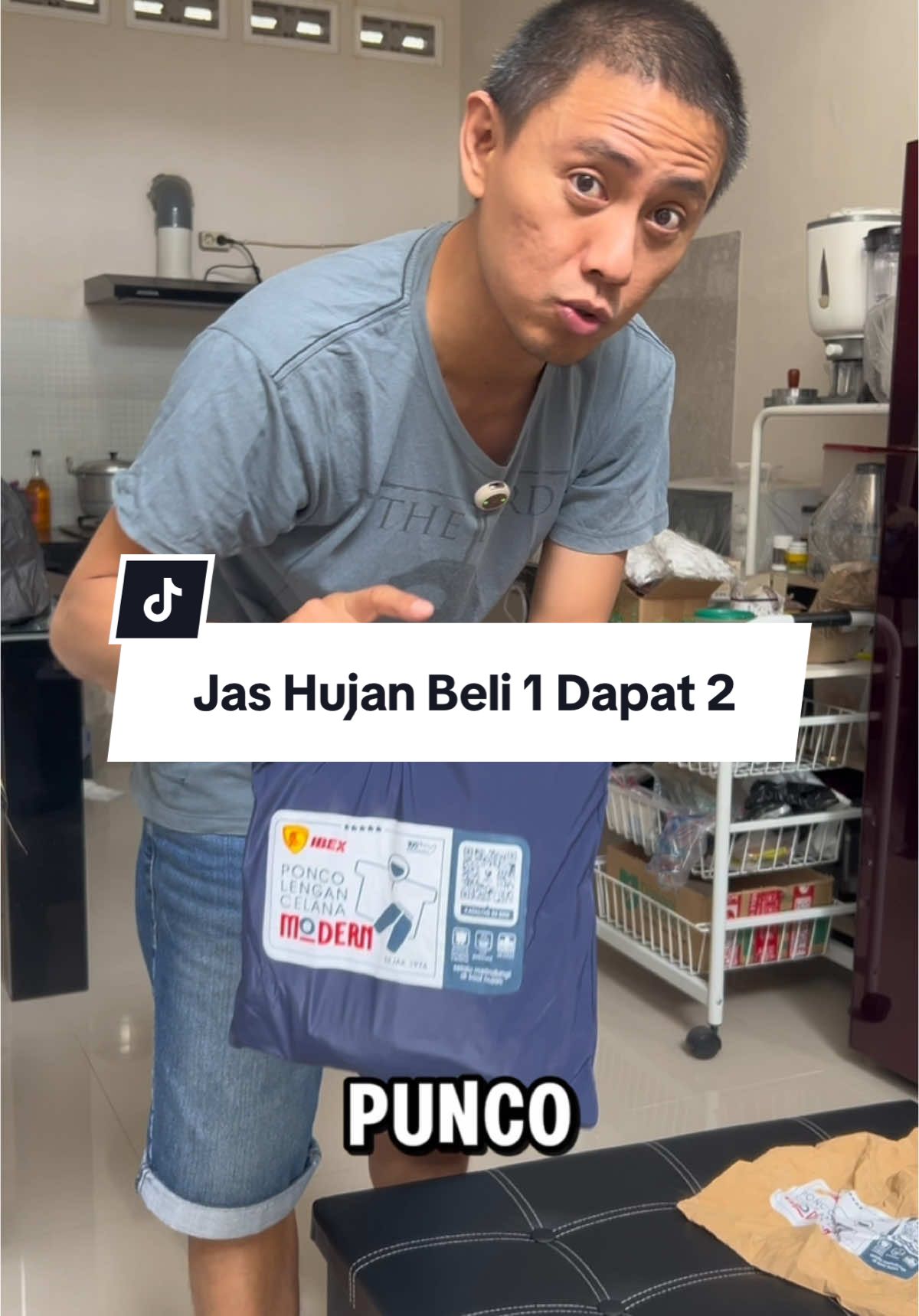 Membalas @satria budi utomo tenang bos ntar dikirimnya 2 kok, jas hujan ibex jas hujan ponco #jashujan #jashujanbeli1dapat2 #jashujanponco #jashujanibex #cuantanpabatas #gebyarbelanjadesember  