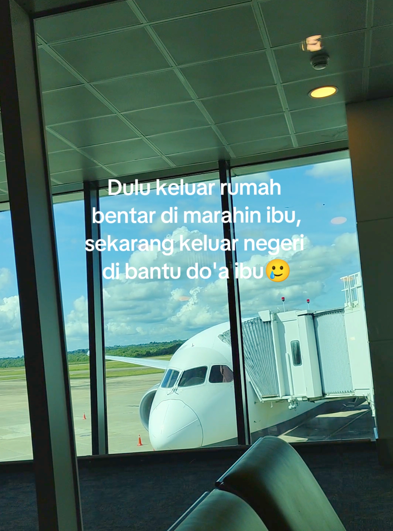 #fyp #fypシ゚ #trending #🇲🇨 #airport #hariini #rantau #tulungagung #indonesia 