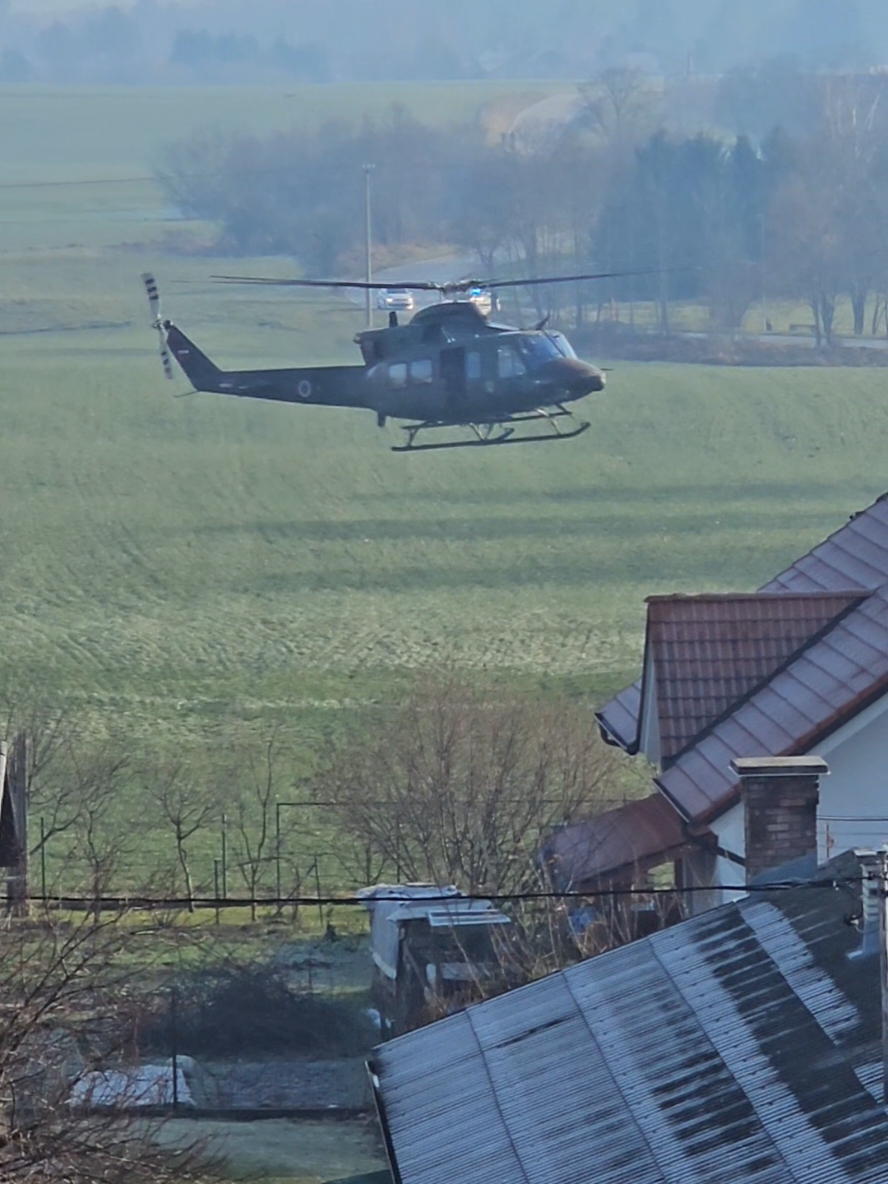 Unexpected visit to Slovenia #finallyhere #unexpectedguests #helicopter #gettothechoppa 