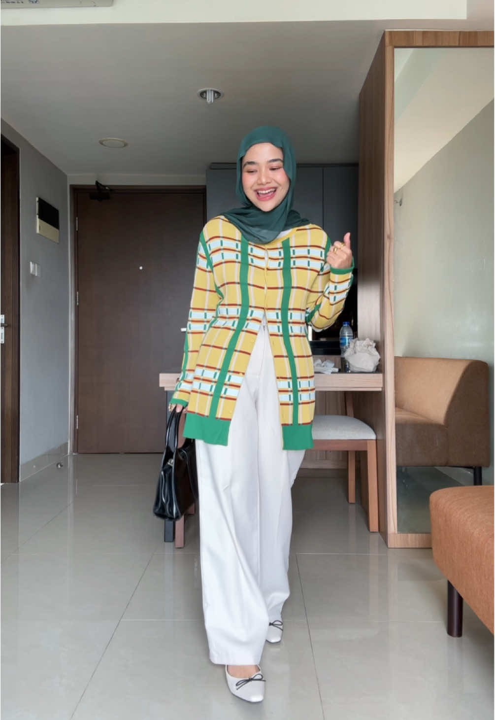 💛 #OOTD #fitcheck #outfitcheck #hijaboutfit 