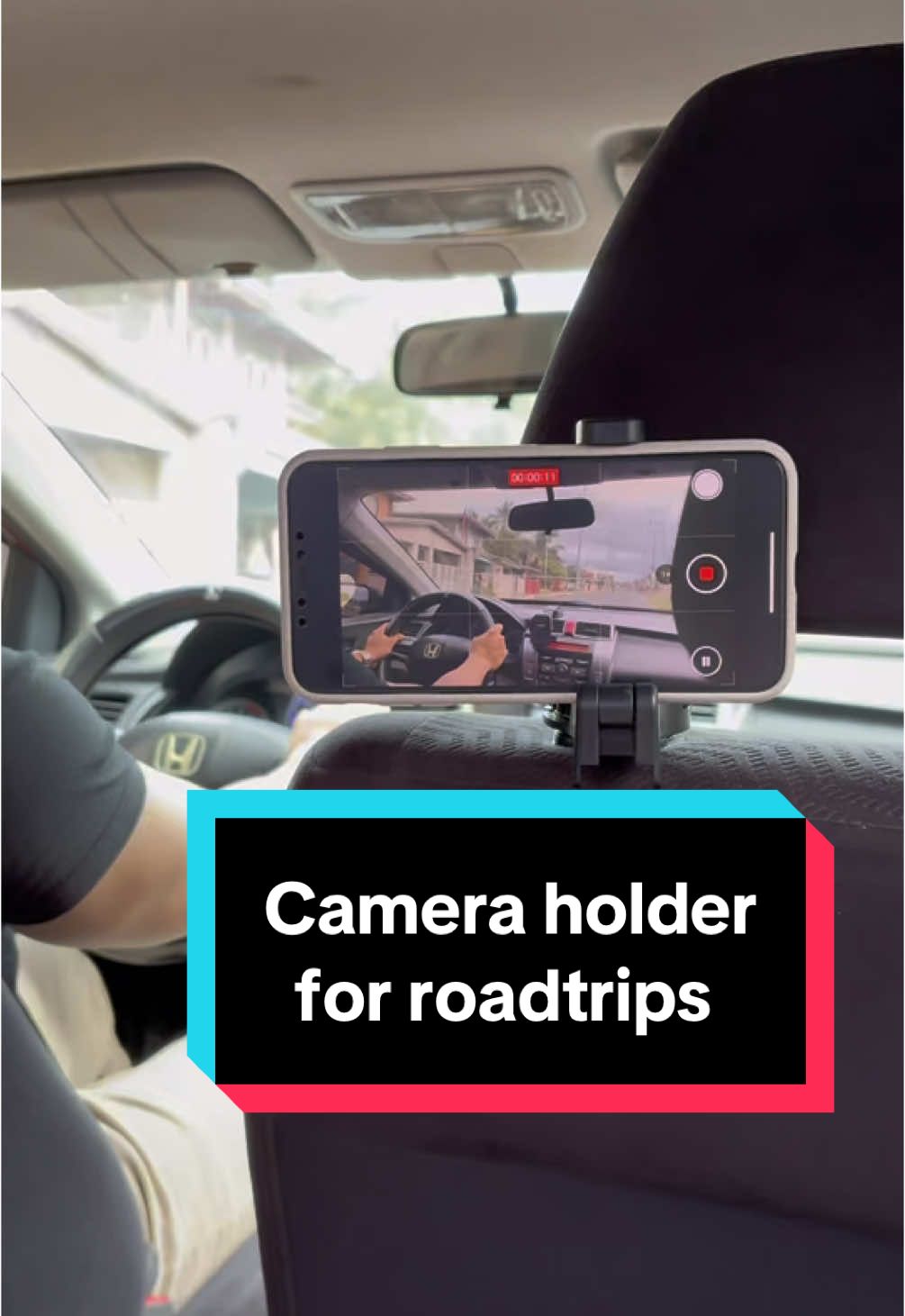 Kung mahilig ka mag film during roadtrip para sayo to! #fyp #carphoneholder #headrestphoneholder #phoneholder #cameraholder #caraccessories #foryoupage 