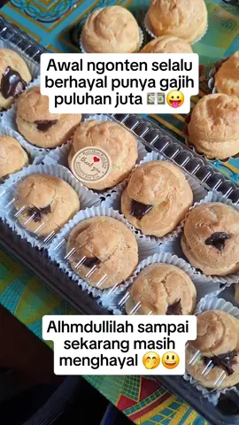 masih menghayal😂😂😂 #konten #TikTokAwardsID #ngakak #jelajahkuliner #kontenhiburan #hiburan #fypindonesiaシ #kontenkreatif #EkspresikanDenganCapCut #CapCut #makananviral #ngakakkocak #fyp #eclaire claire