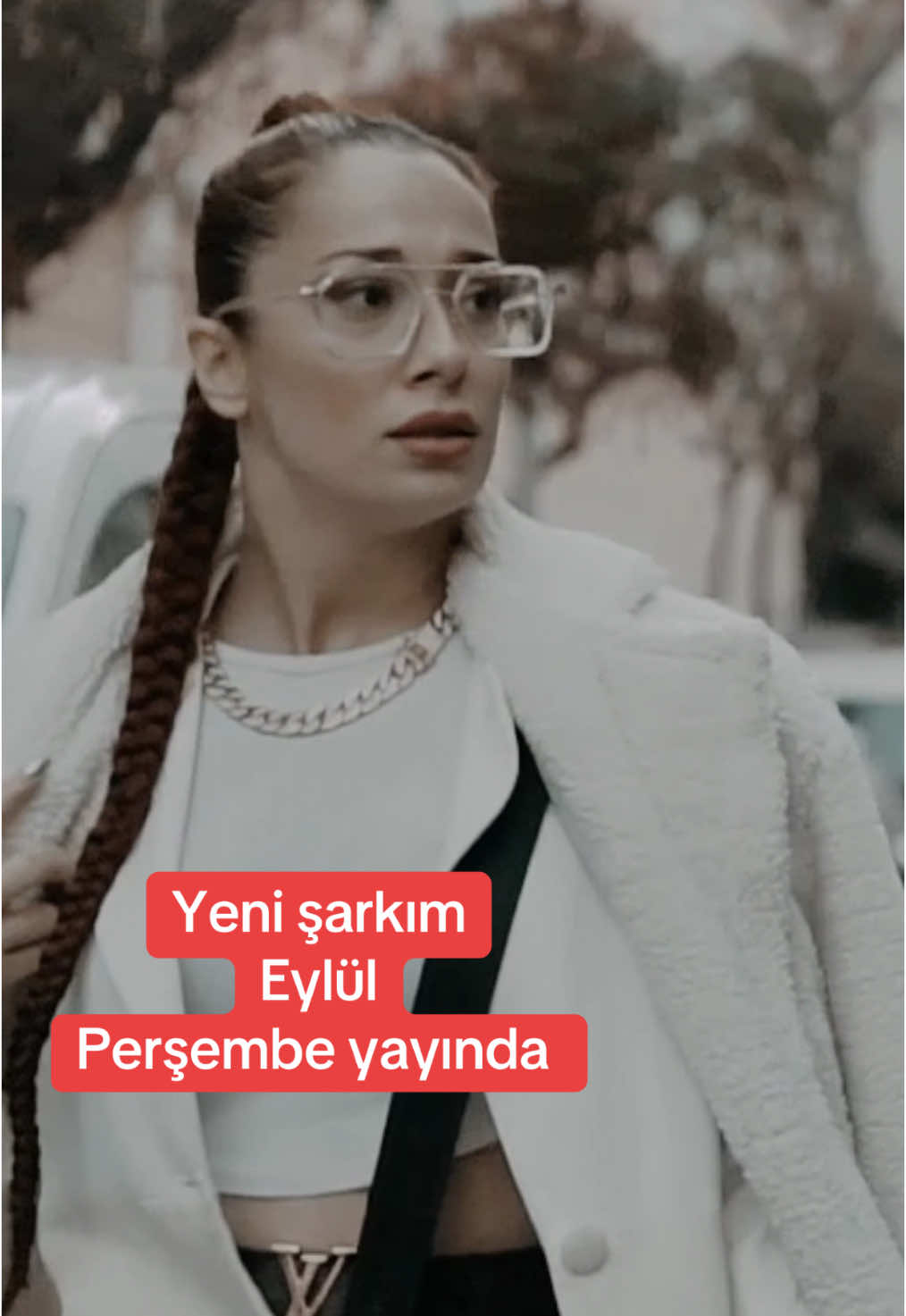 Eylül, perşembe günü yayında