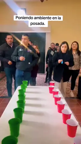 Juegos divertidos para Posadas!! #juegos #juegosdivertidos #posada #posadas #posadasnavideñas #posadasnavideñas #ambiente #fiesta #fiestas #mexicanos #mexicanoschingones #mexicocheck #mexico🇲🇽 #party #partytime #partygame #partywithvmas #xmas #navidadentiktok #navidad #games #gamesnotiktok #funtime #fungamestoplay #play 