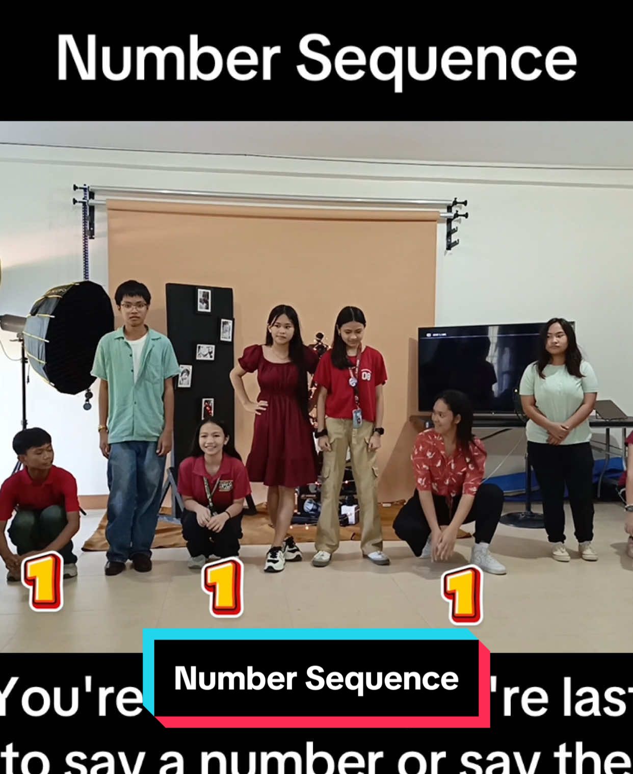 Number Sequence Christmas Party Game Idea - you're out when you're last to say a number or say the same number #Christmas #Party #christmastiktok  #christmasparty  #christmasgames 