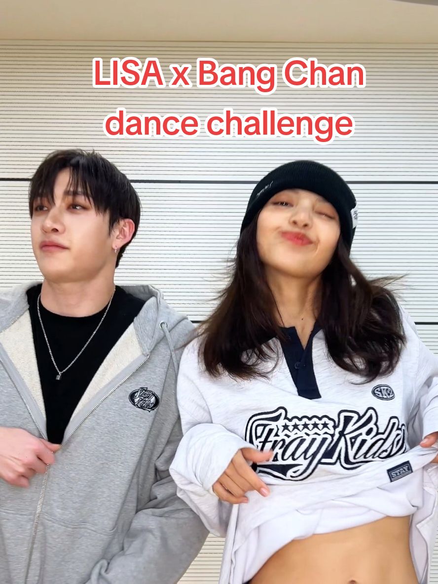 Lisa x Bang Chan of Stray Kids doing the  #WalkinOnWater  Dance Challenge . THE ENDING ????? @LISA @wearelloud  #LISA #LALISA #blackpink #BangChan #straykids #dancechallenge 