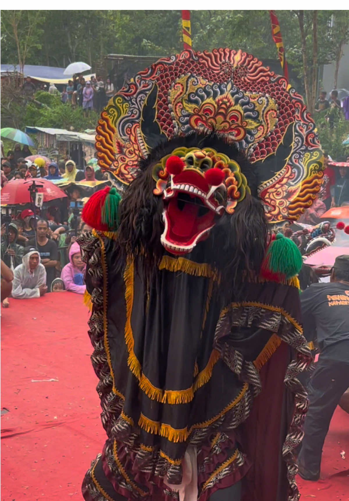 Om virgoun looo kiiii😃 @new CEMARA.OFFICIAL  @ROGO SAMBOYO PUTRO  @tamlikhazami_Offcll  #jaranan #jaranantiktok #barongan #fyp #fypシ #foryou #foryoupage #jarananindonesia #jarananjawa #jaranankediri #jarananjawatimur #barongankediri 