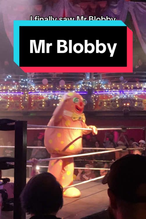 Blobby Blobby BLOBBY ✨🤡🤼‍♀️ @Riot Cabaret #mrblobby #blobby #wrestling #wrestlingtiktok #wrestlingtok #wrestlingshow #londonwrestling #riotcabaret #london #claphamgrand 