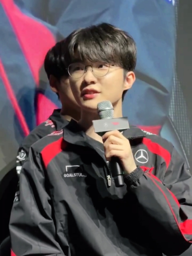 DUMA, LEE SANGHYEOK ĐẸP TRAI QUÁ VẬYYYYY!!! 😳😍🥰 @pakX_Xi #Faker #페이커 #LeeSanghyeok #이상혁 #T1 #T1WIN 