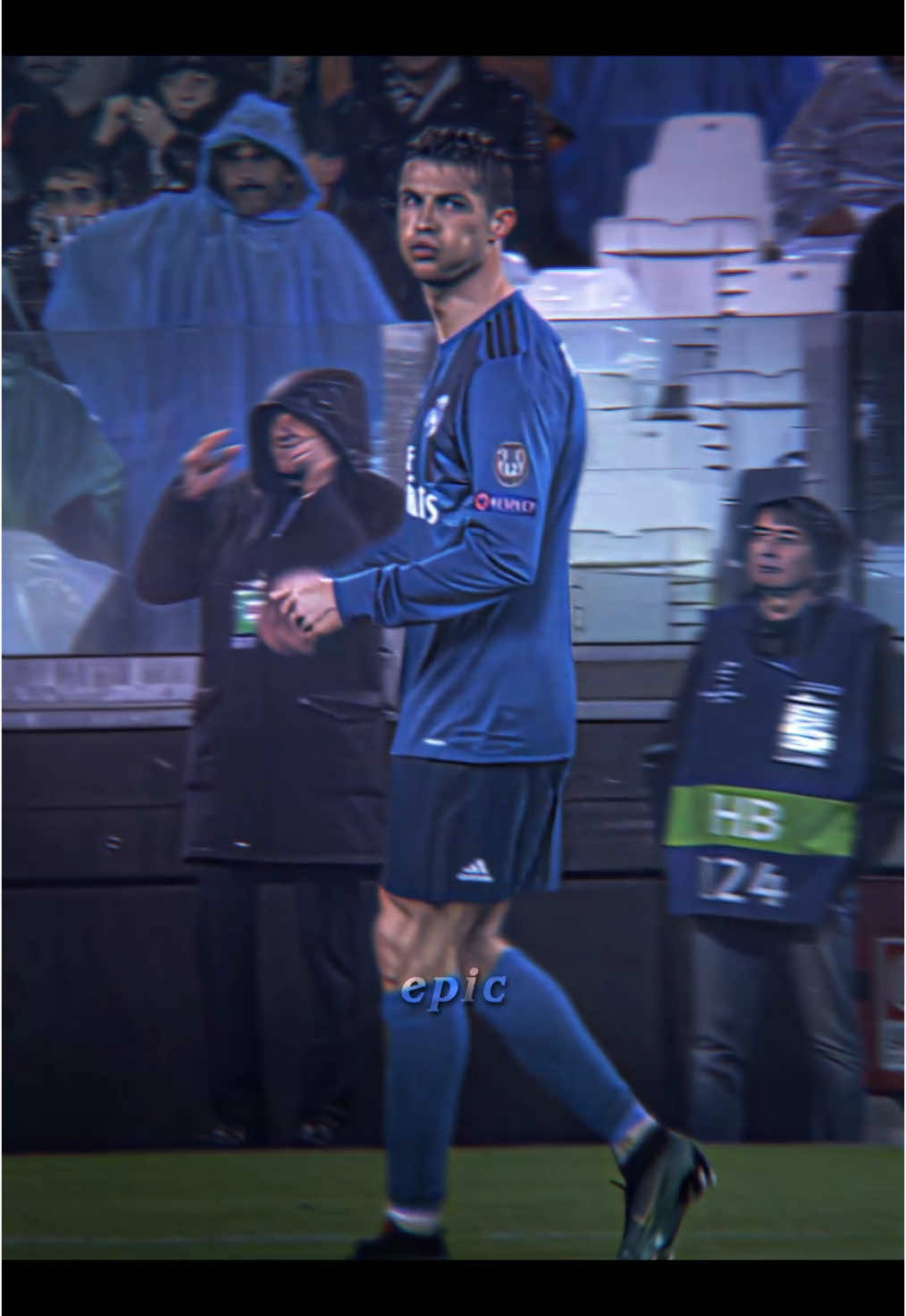 Ronaldo's reaction on kroos shot 🥶 #cristiano #cristianoronaldo #newtrend #fyp #viral #Soccer #edit 