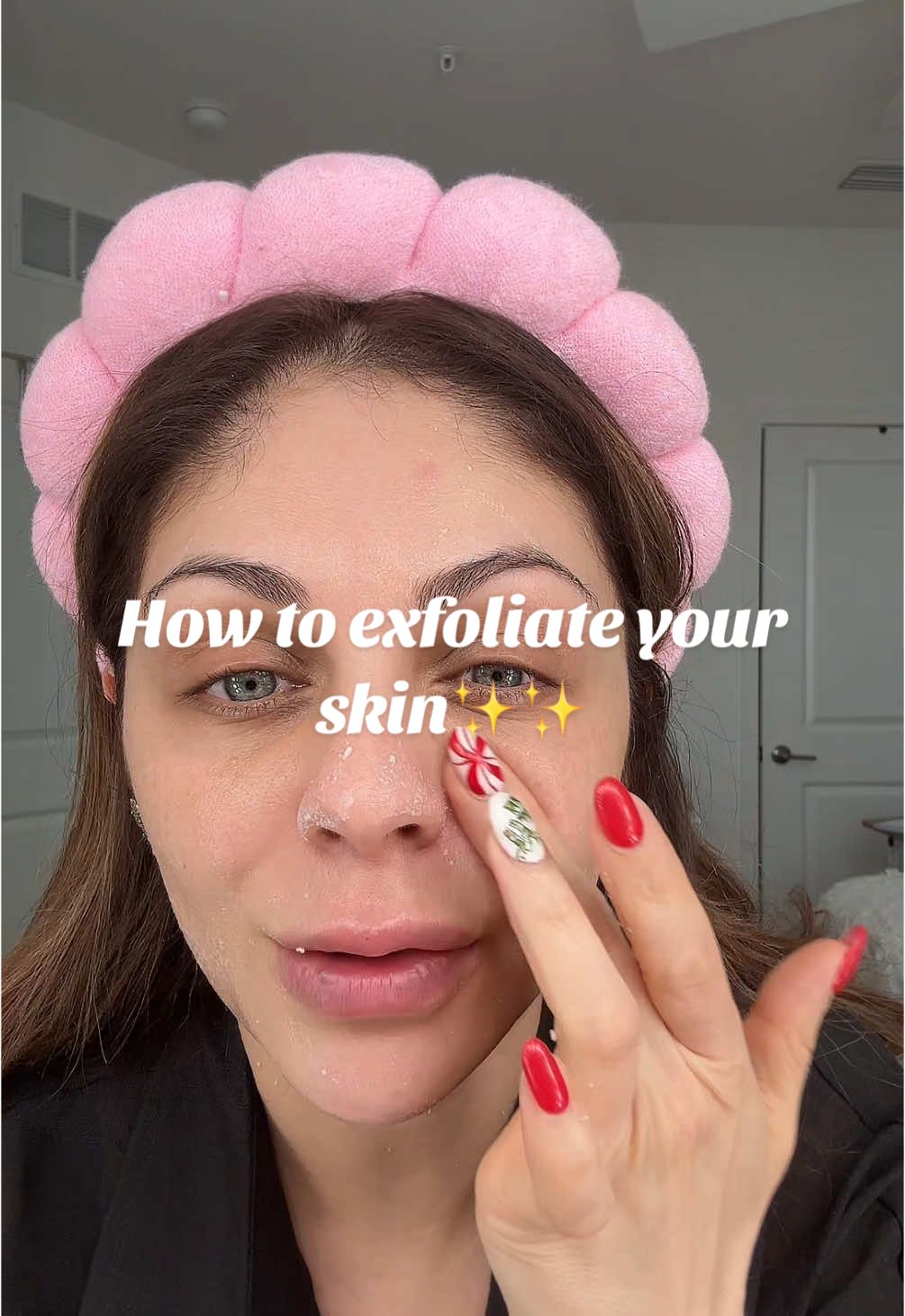 Flawless makeup starts with smooth skin✨ Exfoliate to elevate your makeup and skin game with @QUARXERY USA exfoliating gel. #exfoliant #skincareover40 #skinprep 