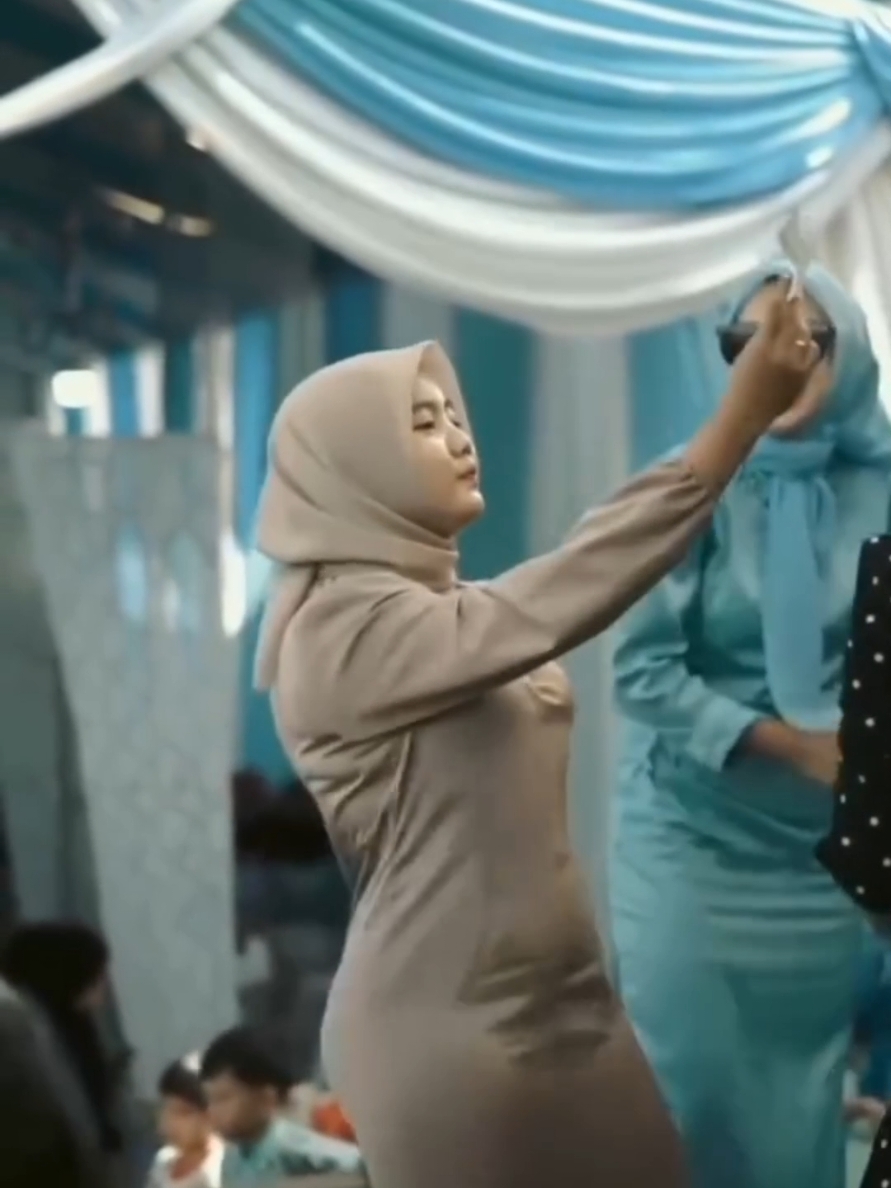 #tobrutnews #fypシ゚viral #fyp #tiktok #tiktokviral #hijabtobruts #hijabers #fypシ #hijab #fyppppppppppppppppppppppp #hijabbaik #xyzbca 