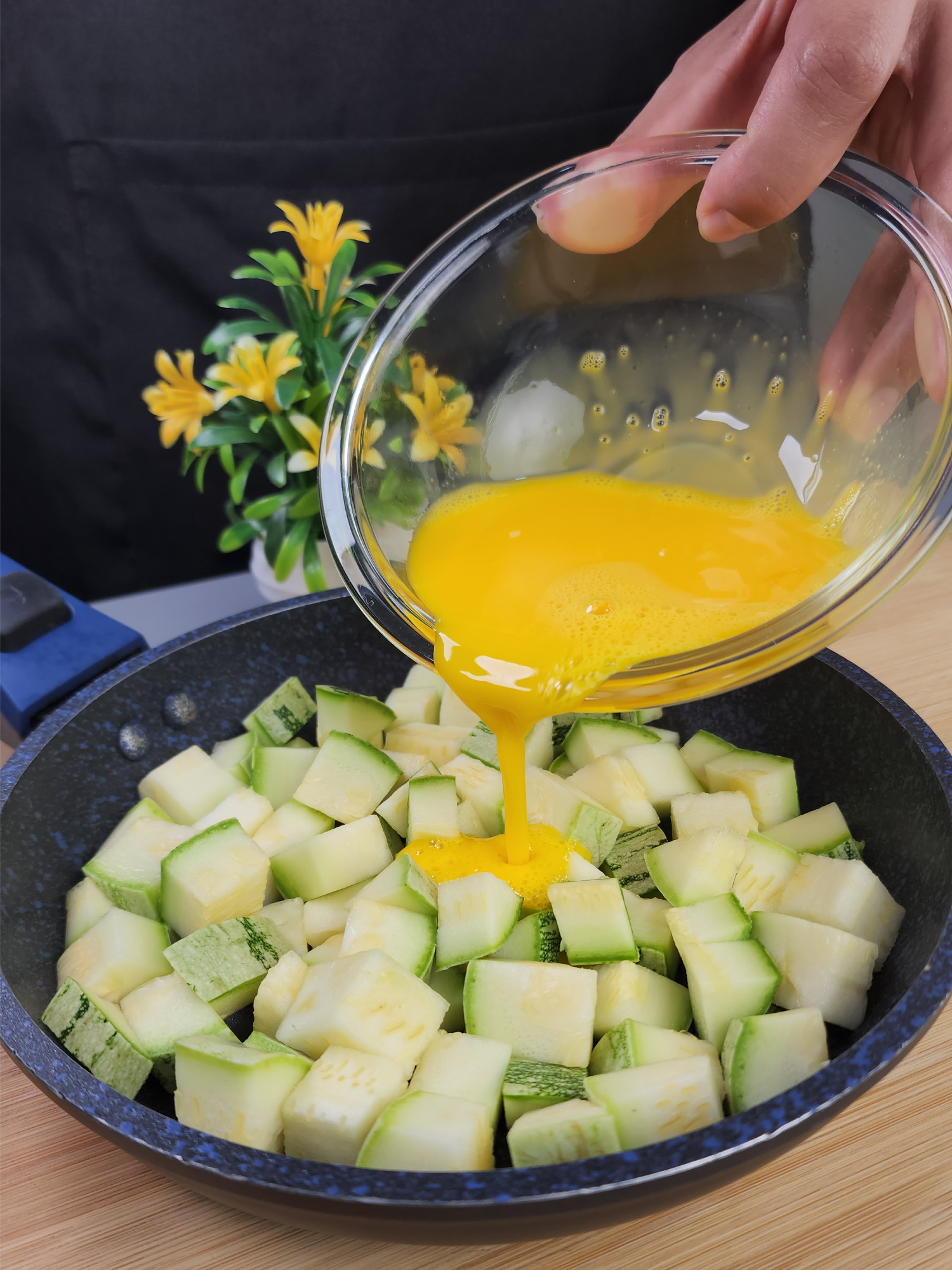 Esta receita de abobrinha tem um gosto melhor que cogumelos! Bom demais para manter isso em segredo#Receitasfavoritas #salad #receitarápida #Almoço