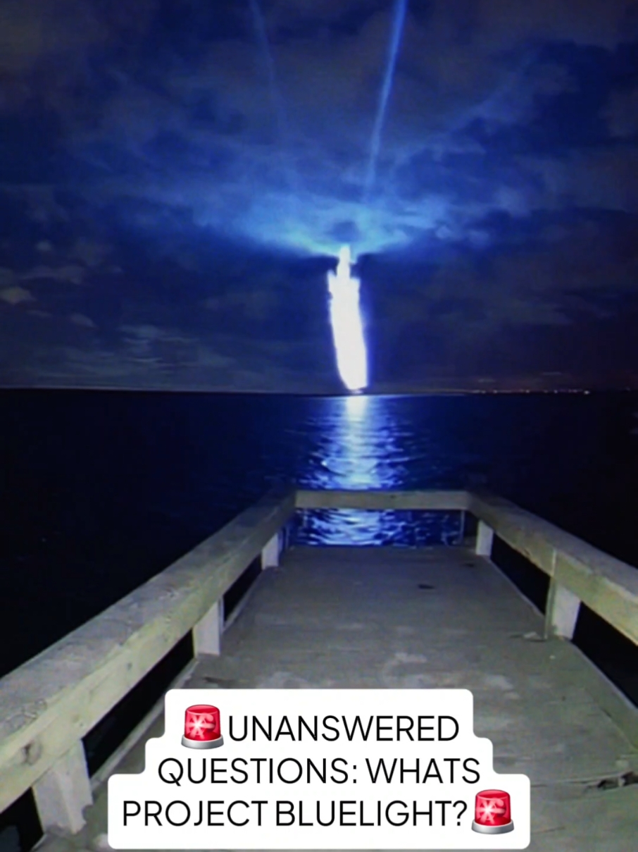 Mysterious blue light off the coast of new jersey. What do you think it is? #uap #drone #newjersey #alien #fyp #invasion 