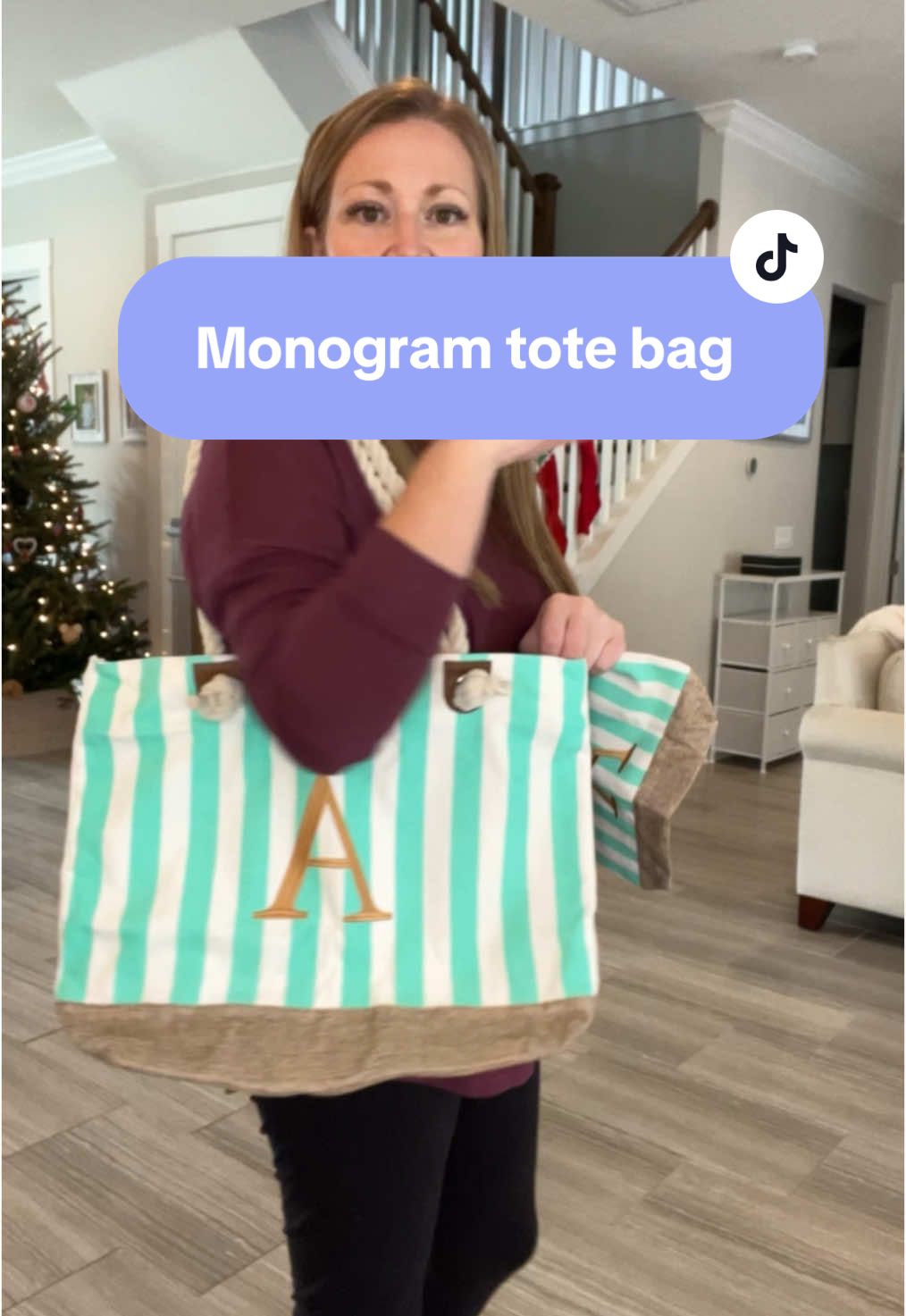 Monogrammed tote bags. #monogram #monogrammed #monogramtote #tote #totebags #personalizedgifts #personalizedbags #beachbag #poolbag #bag #giftforher #giftideas #tiktokshopfinds #newyearnewaura 