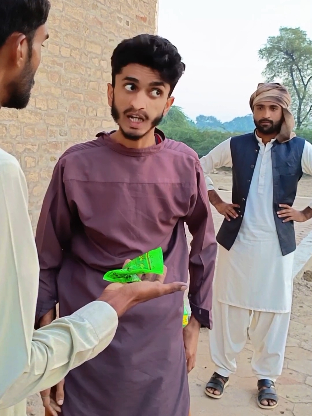 Naswaar 🤣 #ditobadmash #fyp #viral #dramatiktok #ditabadmash #saraikyfunnydrama #dherfasadi #comedyvideo #usa #titok #saraiki #funny #foryoupage #foryou #funnyvideos 