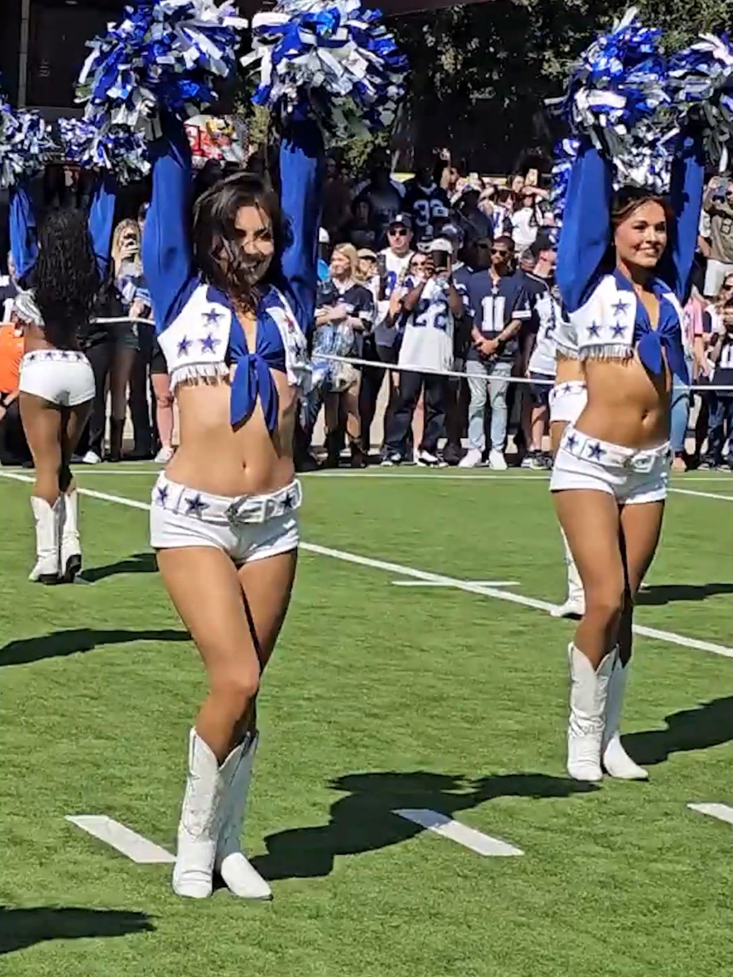 Dallas Cowboys Cheerleaders pregame Miller Lite house performance #dallascowboyscheerleadersallstar #dcc #fyp #NFL #dallascowboys #dallascowboyscheerleaders #dance #cheer #cheerleading #cheerleaderforlife #foryoupage❤️❤️ #foryour #dallascownboysfan #dallascowboyscheerleadersmen #nfldancer #nfldanceteam #netflixdocumentary #americassweethearts