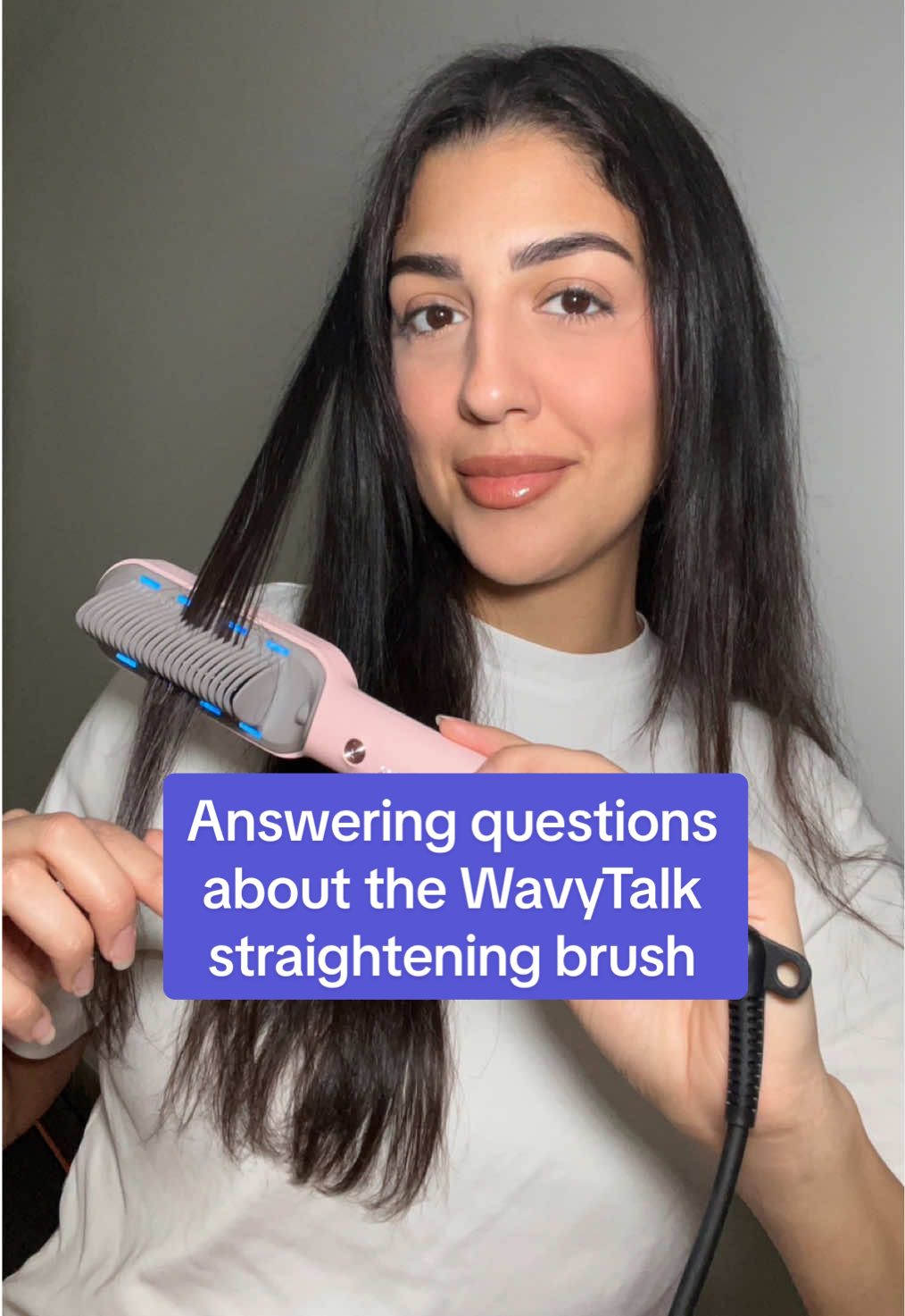 Replying to @JillMaree Answering questions about the @wavytalkofficial straightening brush