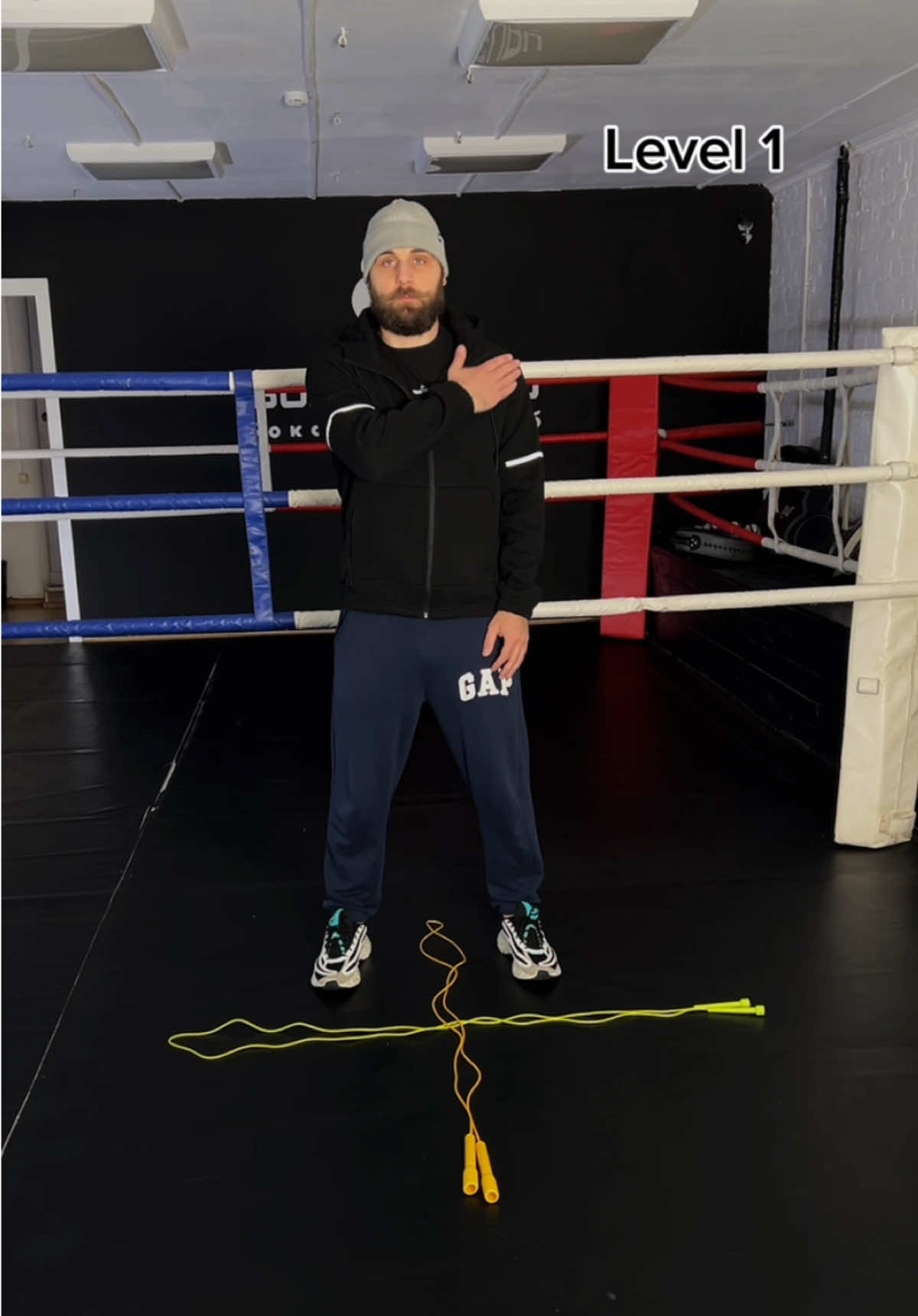 Footwork drills ✔️🥊 #boxingtraining #boxingfitness #boxingcoach #boxingtips #boxingtechnique #boxingmotivation #boxingskills #boxingdrills #boxingworkout #boxinglifestyle #boxingworld #boxingfans #boxingtechniques #footwork #footworkdrills #boxingfootwork #recommendations #fyp 