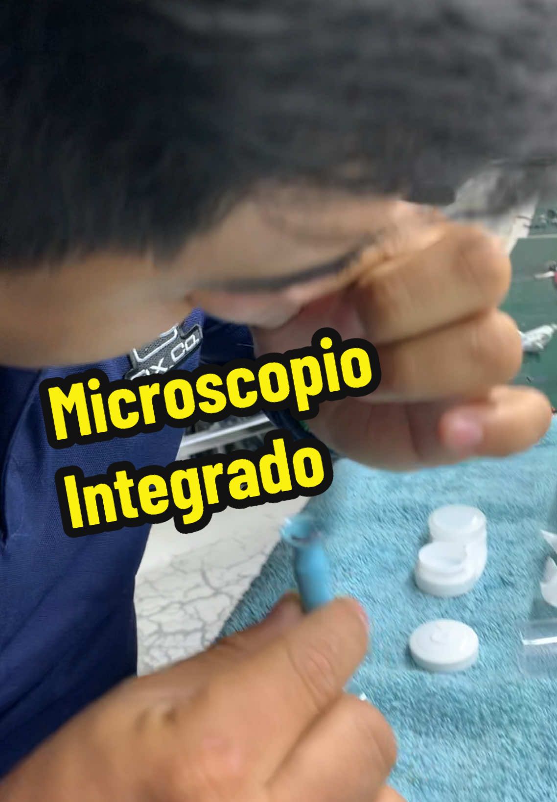 El ingesito ya tiene microscopio integrado.