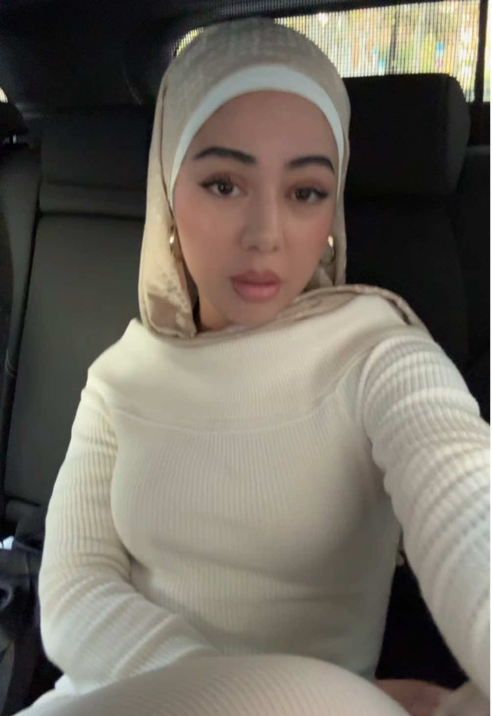 The uber driver is sick of me recording TikTok’s in Arabic 🤣 #🇲🇦🇩🇿🇹🇳 