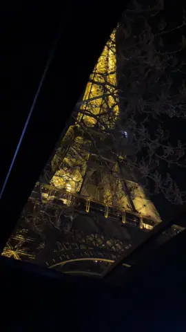 ❤️‍🔥 #paris #eiffeltower #rec #latenightdrive #cardrive #latenightvibes #france 