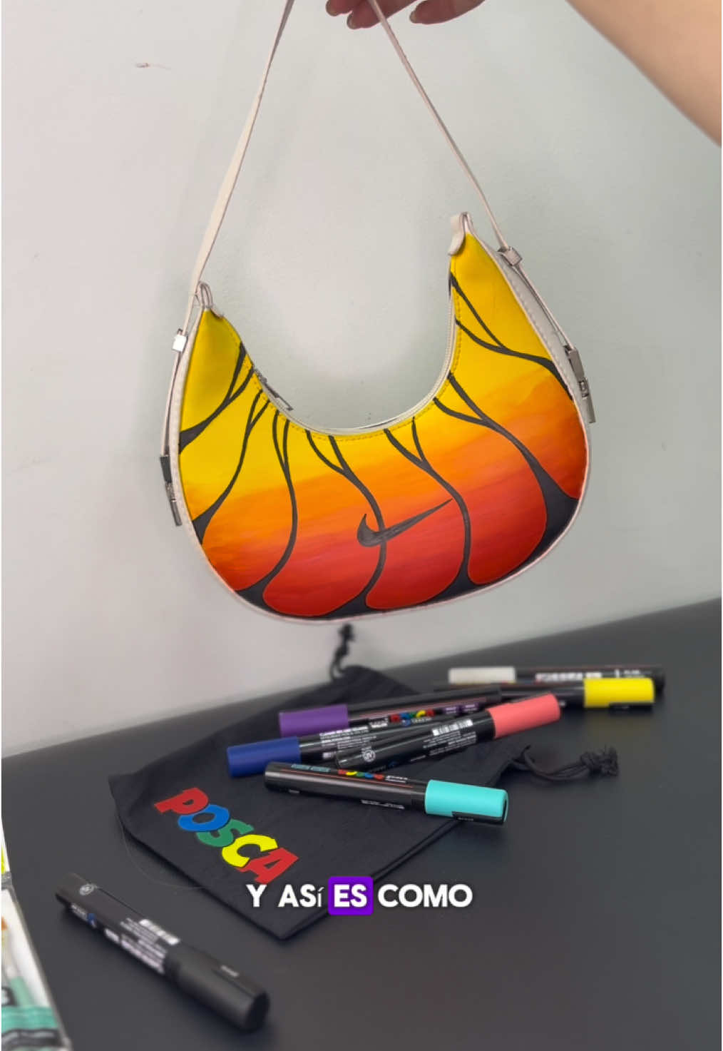 Os ha gustado? Que otro diseño quereis que haga ahora? #creatorsearchinsights #ideasderegalos #regaloscreativos #regalos #regalospersonalizados #navidad @Milbby @POSCA markers 