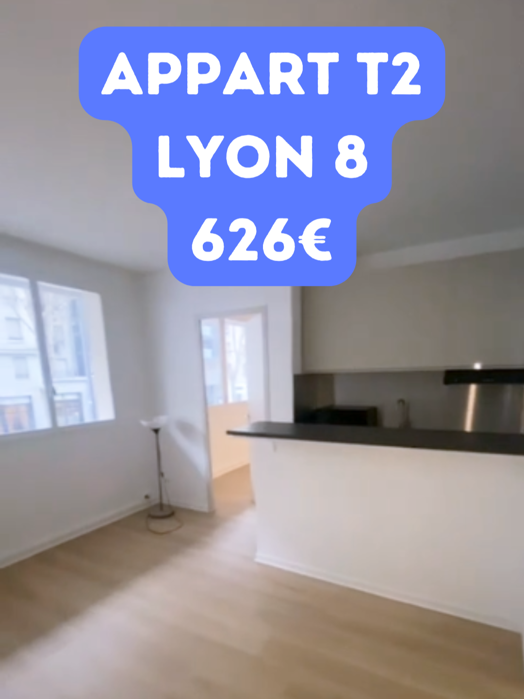 Aujourd’hui, on a visité une pépite sur lyon 7, parfait pour un couple ou une personne seule. On est sur un T2 de 35 m² et j'ai un petit jeu : Je vous laisse deviner le loyer 😉 dites moi en commentaire  #locationappartement#immobilierLyon#studioalouer #appartement #LocationMeublée#ImmobilierFrance#LouerUnAppartement#petitbudget#LyonLocation#ChercheAppartement#TrouverUnAppartement #RechercheAppartement#BonPlanImmobilier#ChasseurAppartement#chasselocative#AideAppartement