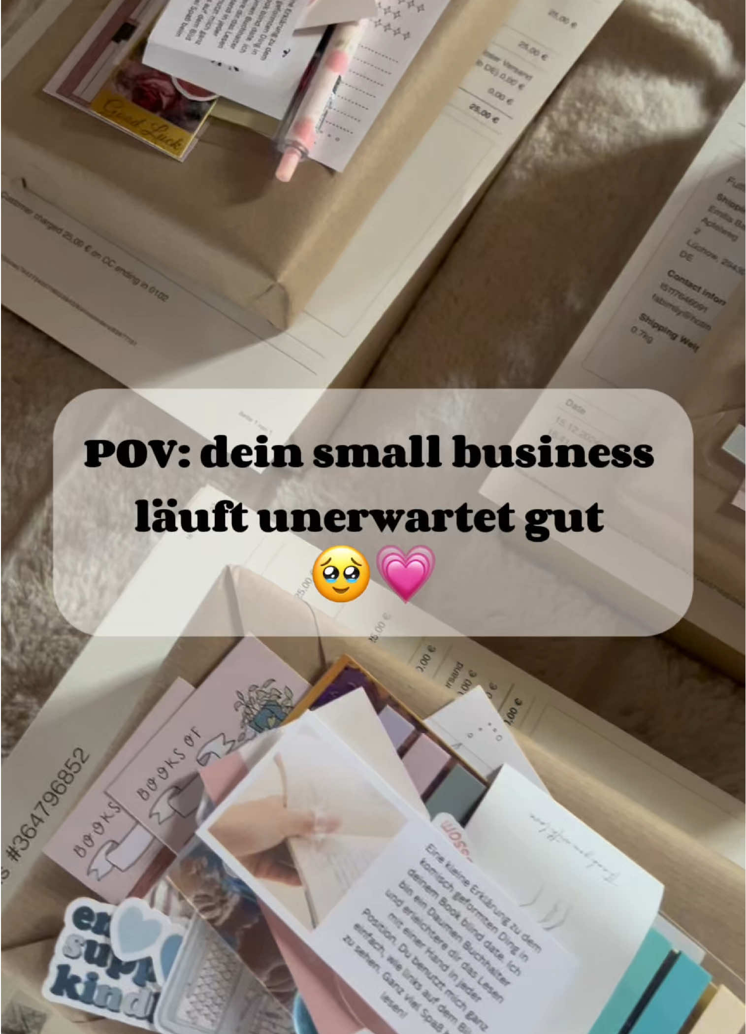 www.stickyblossom.store is going crazy! Danke an alle die mich unterstützen! Dass euch meine Kreationen so gefallen bedeutet mir sehr viel! 💗✨ . . . #BookTok #bookgirl  #bookgirlies #bookgirlfriend #book #books #bookblinddate #blinddatewithabook #buchblinddate #bücher #bücherliebe #büchertokgermany #onlineshop #booktokgermany #smallbusinessowner #smallbusinesscheck #SmallBusiness  #giftideas #gift #geschenkidee #stickyblossom 