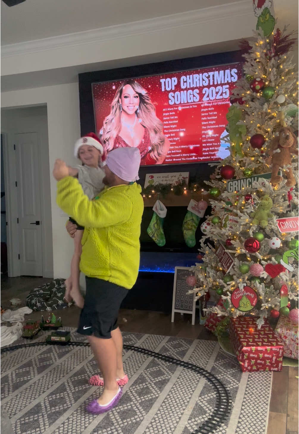 It’s time to cleanse this house 😂 #dadsoftiktok #MomsofTikTok #blessed #Vlog #CleanTok #sick 