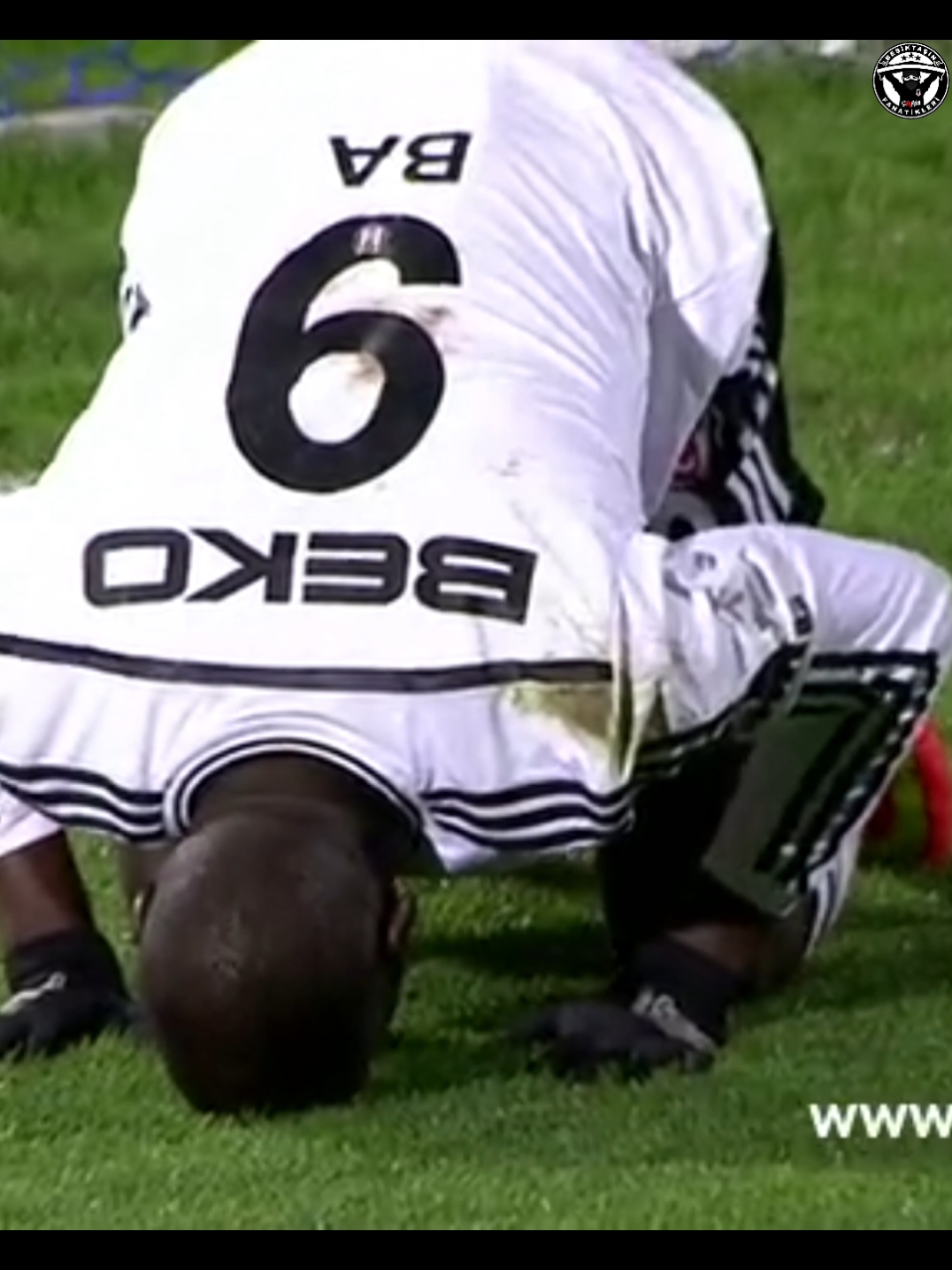 Demba Ba'dan Sivaspor ağlarına 2 gol birden. #dembaba #dembabafoot #beşiktaş #besiktas #beşiktaşlıyız #bjk #bjk1903 #karakartal #süperlig #keşfet #fyp 