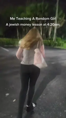 Florida Jhit Loves Giving Financial Advice To Strangers 😭 😂 