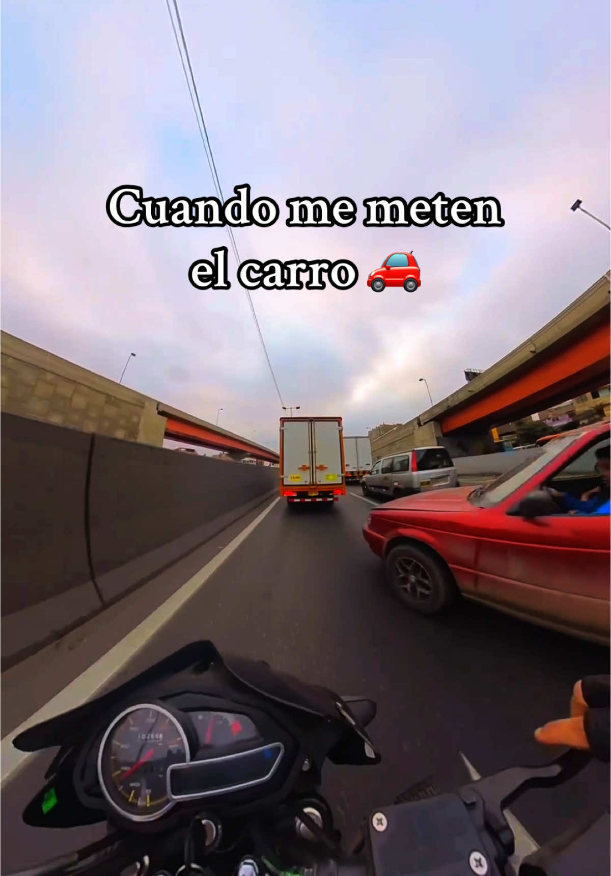 Oye que tienes!🥺                                                                                                                                                                            #fyp #biker #parati #moteros #oyequetienes #contenido 